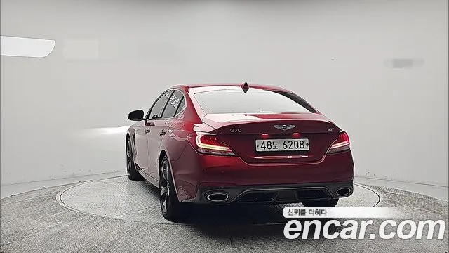 Genesis G70 2019 thumb 2