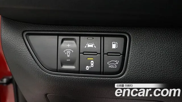 Genesis G70 2019 thumb 10