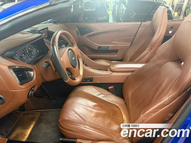 Astonmartin Vanquish 2015 thumb 10