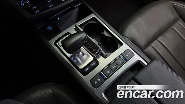 Genesis G80 2019 thumb 9