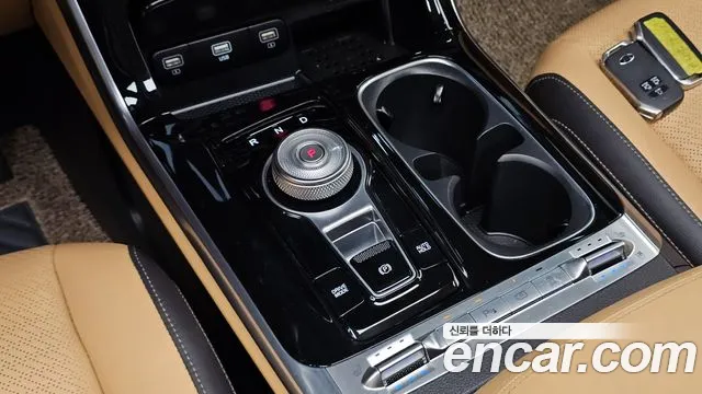 Kia Carnival 2020 thumb 8