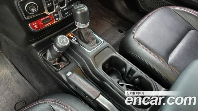 Jeep Wrangler 2021 thumb 9
