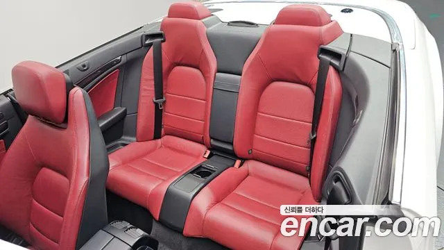 Mercedes-Benz E-Класс 2016 thumb 11