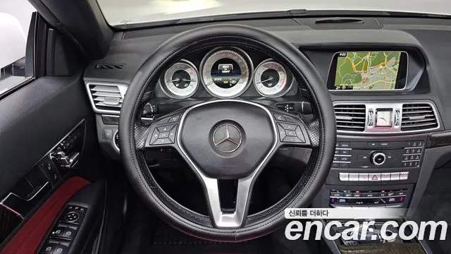 Mercedes-Benz E-Класс 2016 thumb 12