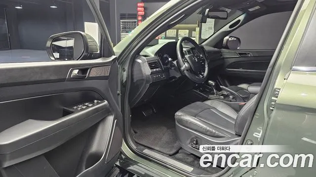 KG_Mobility_Ssangyong Rexton 2021 thumb 10