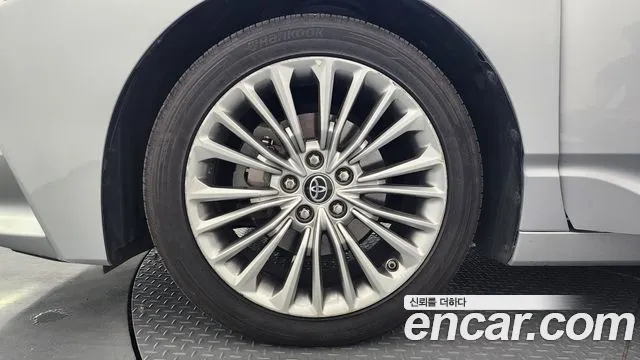 Toyota Avalon 2019 thumb 5