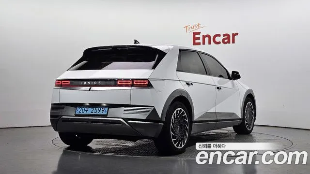 Hyundai IONIQ 5 2021 thumb 2