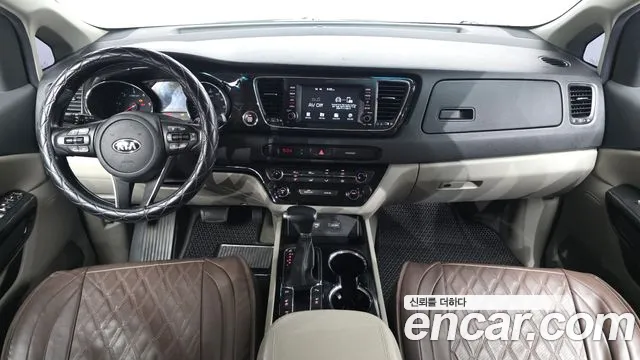 Kia Carnival 2019 thumb 7