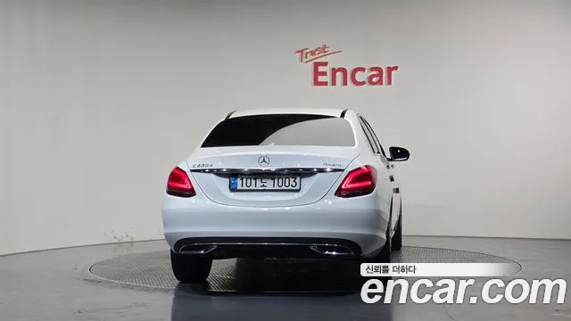 Mercedes-Benz C-Класс 2019 thumb 4