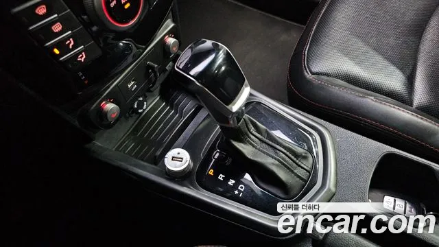 KG_Mobility_Ssangyong TIBOLI 2018 thumb 9