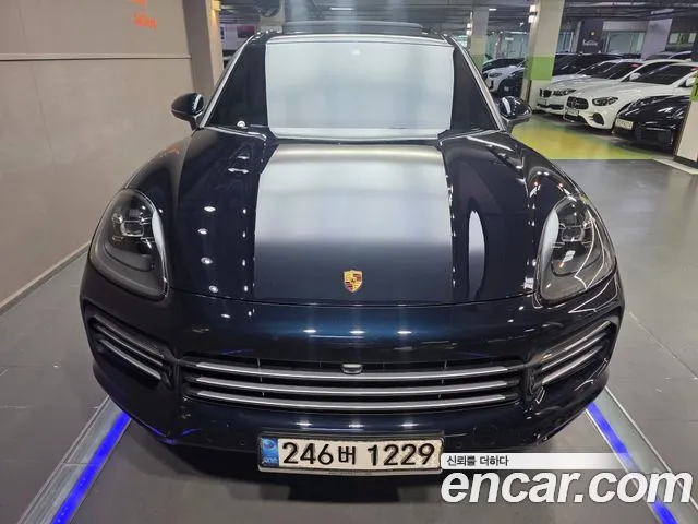 Porsche Cayenne 2020 thumb 3