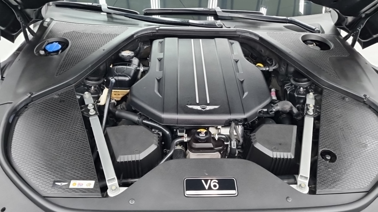 Genesis G90 2022 thumb 6