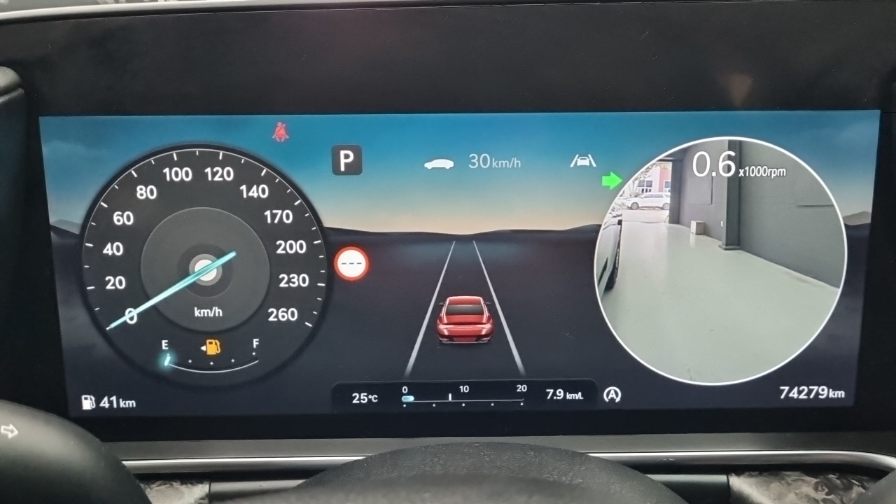 Genesis G90 2022 thumb 8