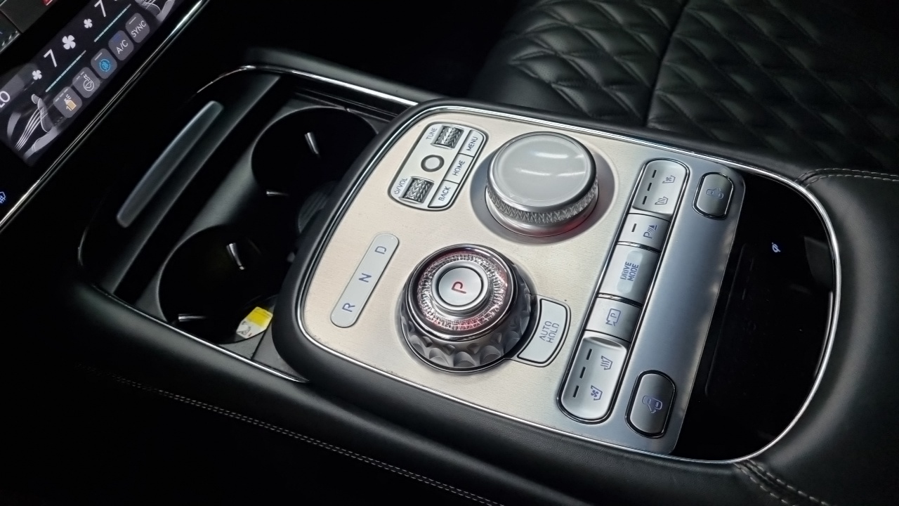 Genesis G90 2022 thumb 9