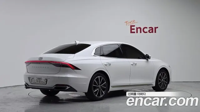 Hyundai Grandeur 2022 thumb 2
