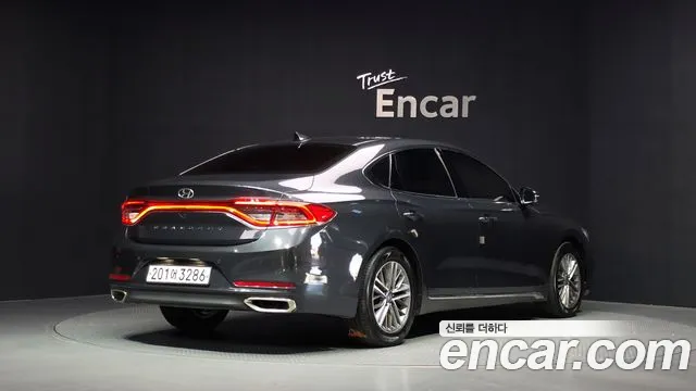 Hyundai Grandeur 2018 thumb 2