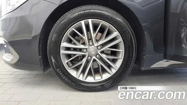 Hyundai Grandeur 2018 thumb 5