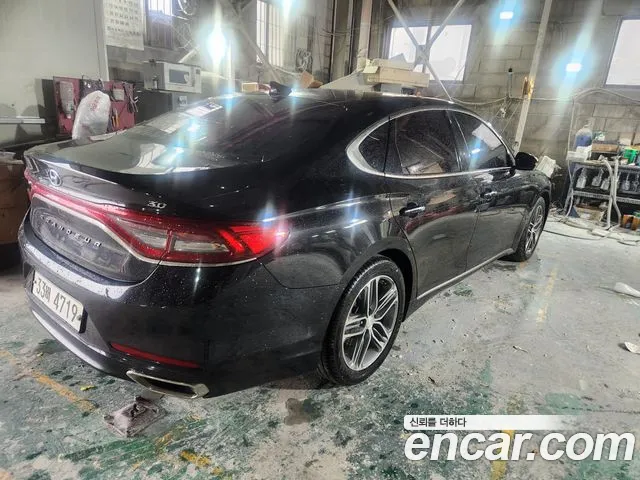 Hyundai Grandeur 2017 thumb 3