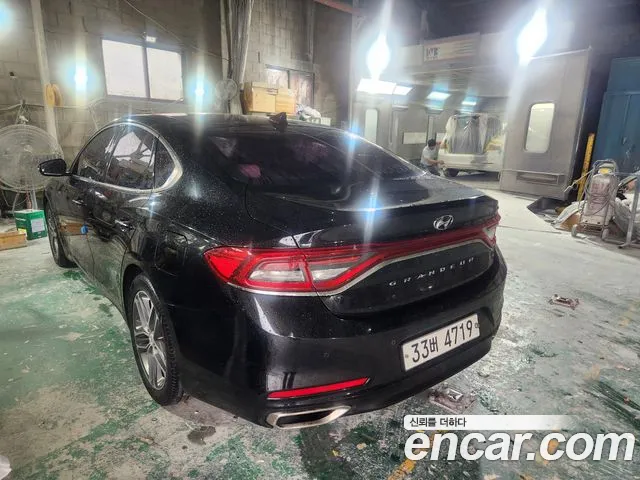 Hyundai Grandeur 2017 thumb 5