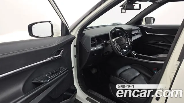 KG_Mobility_Ssangyong Torres 2022 thumb 10