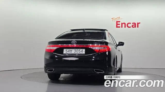 Hyundai Grandeur 2013 thumb 4