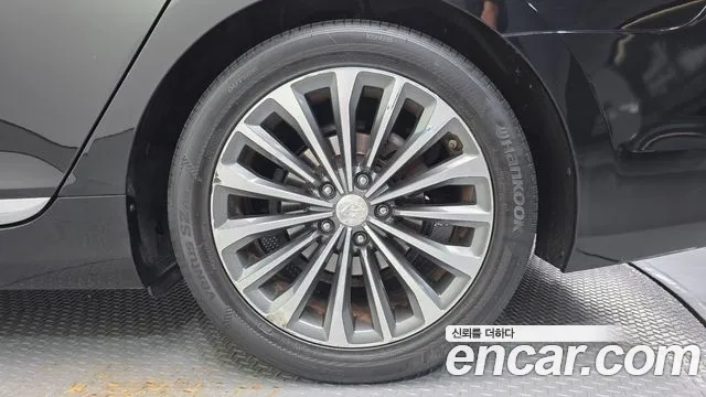 Hyundai Grandeur 2013 thumb 5