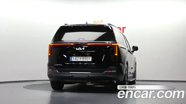 Kia Carnival 2024 thumb 4