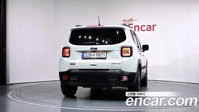 Jeep Renegade 2022 thumb 4