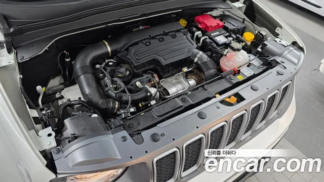 Jeep Renegade 2022 thumb 6