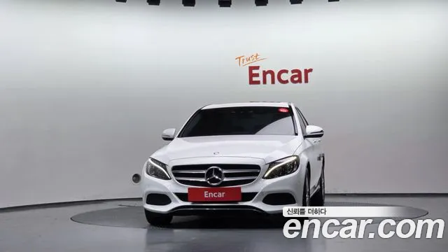 Mercedes-Benz C-Класс 2017 thumb 3