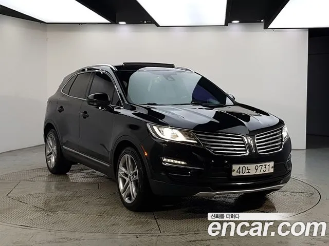 Lincoln MKC 2015 thumb 2