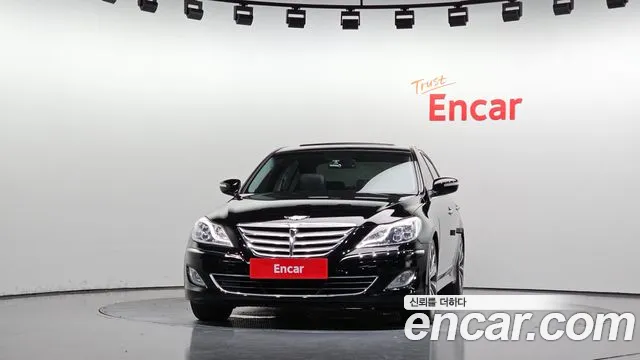 Hyundai Genesis 2013 thumb 3