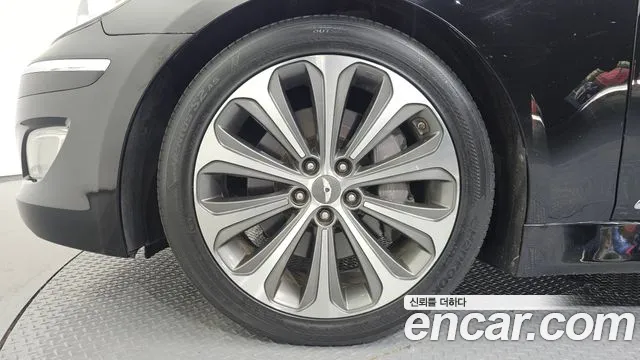 Hyundai Genesis 2013 thumb 5