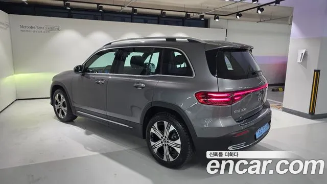 Mercedes-Benz EQB 2026 thumb 3