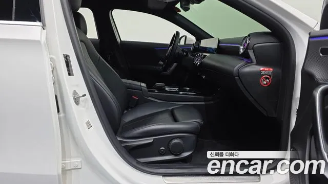 Mercedes-Benz A-Класс 2021 thumb 11