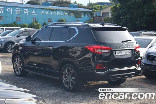 KG_Mobility_Ssangyong Rexton 2017 thumb 6