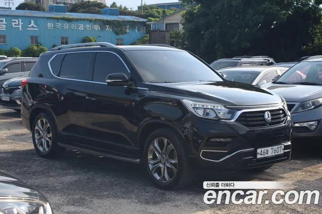 KG_Mobility_Ssangyong Rexton 2017 thumb 11