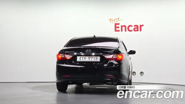 Hyundai Sonata 2011 thumb 4