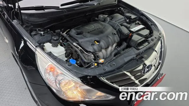 Hyundai Sonata 2011 thumb 6