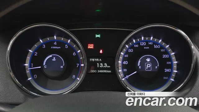 Hyundai Sonata 2011 thumb 8