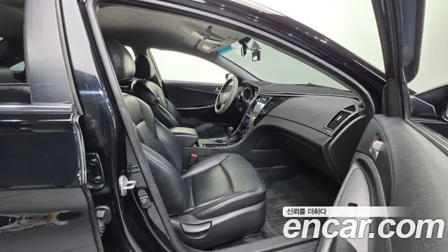 Hyundai Sonata 2011 thumb 10