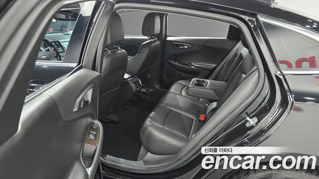ChevroletGMDaewoo Malibu 2017 thumb 12