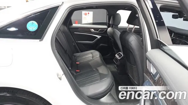Audi A6 2021 thumb 11
