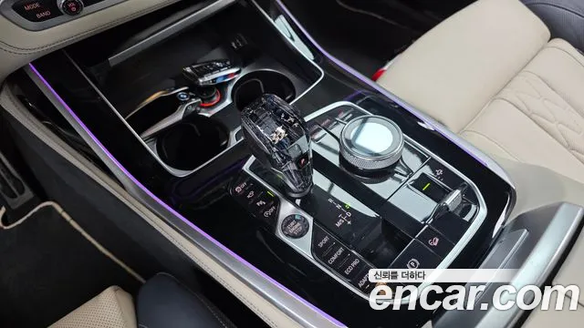 BMW X7 2019 thumb 8