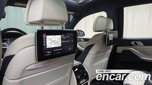 BMW X7 2019 thumb 11