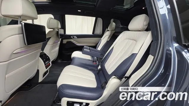 BMW X7 2019 thumb 12