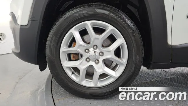 Jeep Renegade 2017 thumb 5