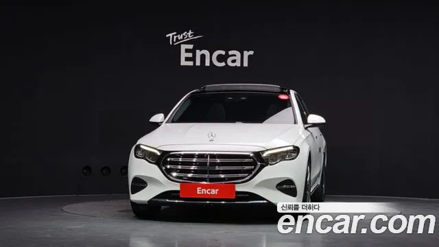 Mercedes-Benz E-Класс 2025 thumb 3