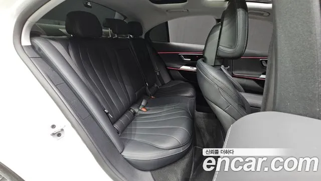 Mercedes-Benz E-Класс 2025 thumb 11