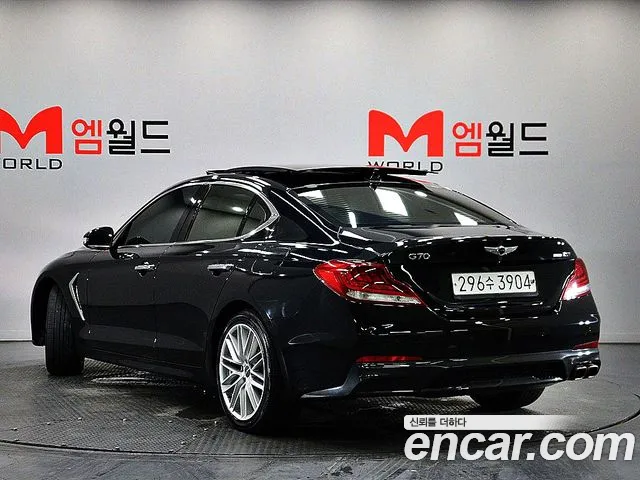 Genesis G70 2019 thumb 3